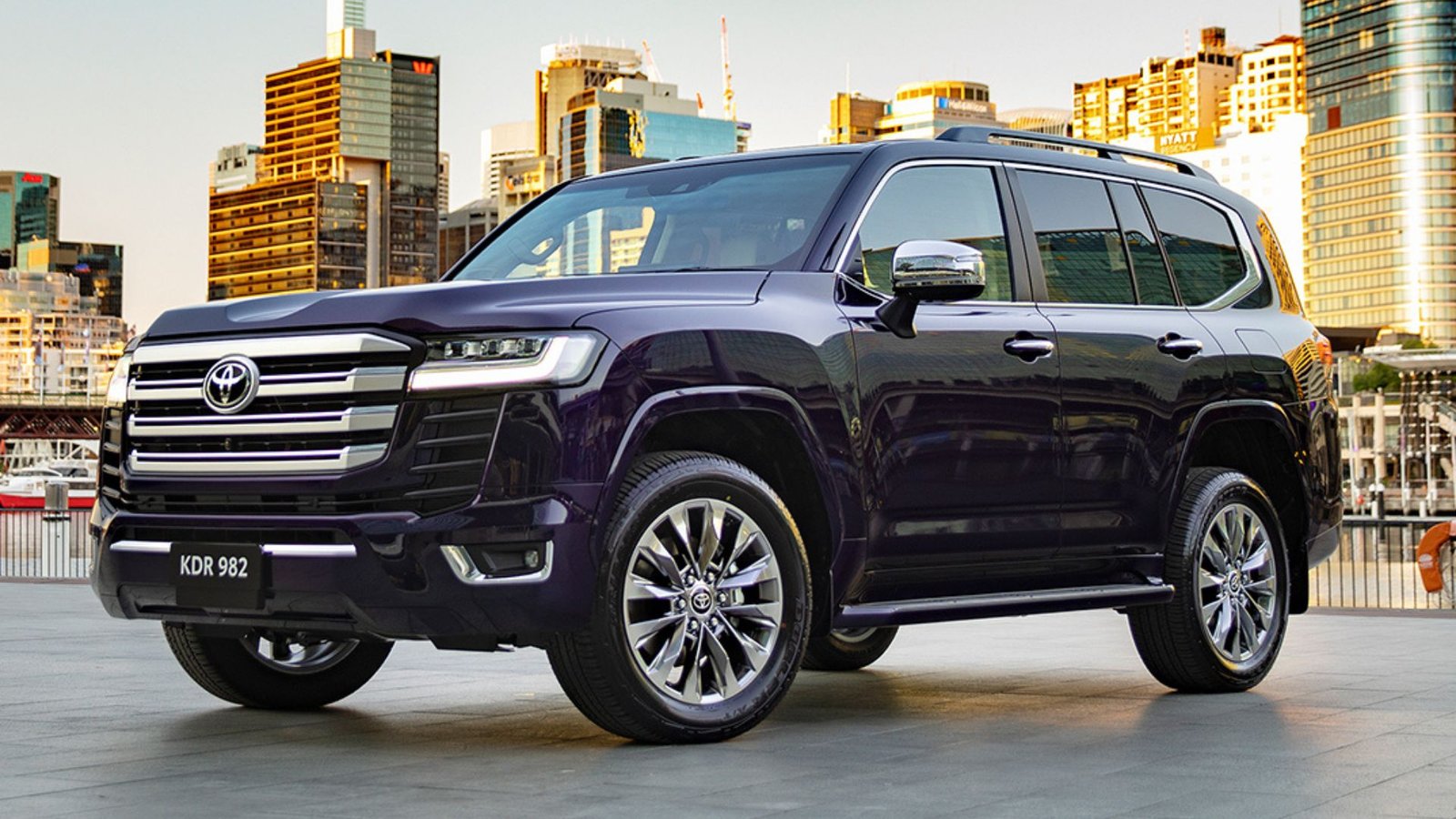 2026 Toyota Land Cruiser Hybrid