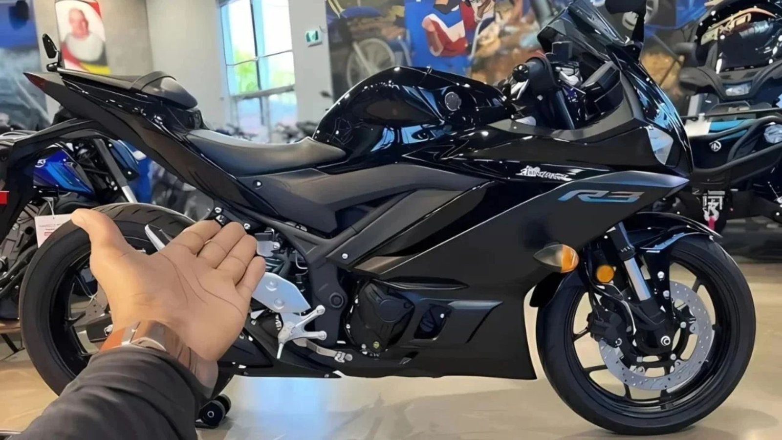 New Yamaha YZF-R3 2025