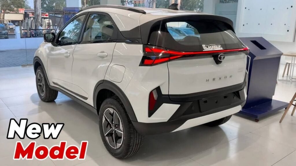 Tata Nexon CNG 2025 Launched – Starts at ₹5.25 Lakh with 42 KM/L, 6 Airbags & Premium 5-Seater Safety!